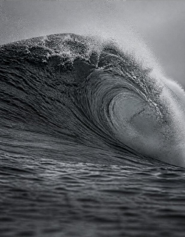 Breaking wave